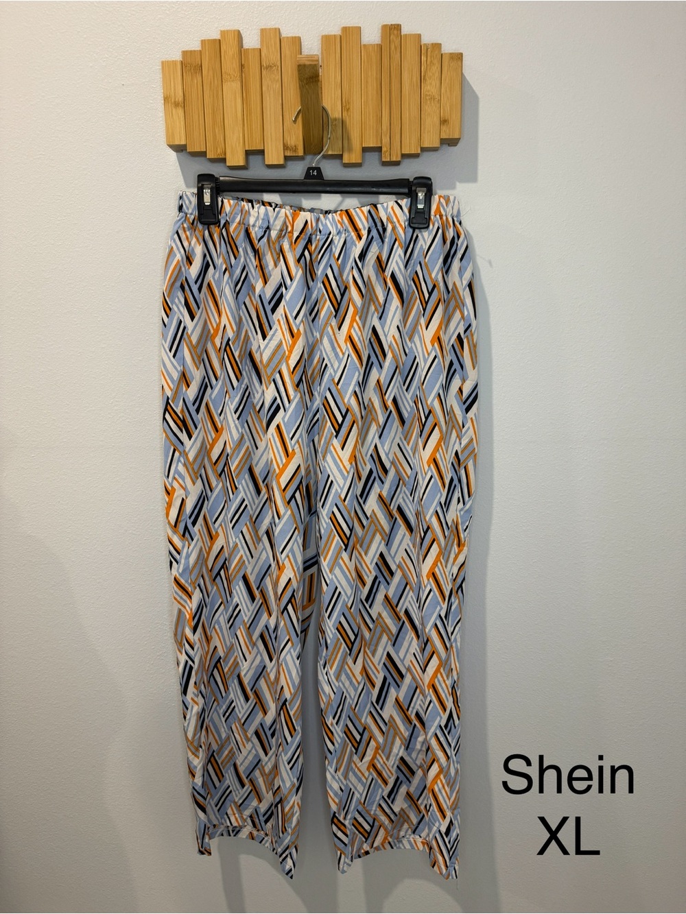 Shein XL Women Geometric Print Lounge Pants - White, Orange & Navy